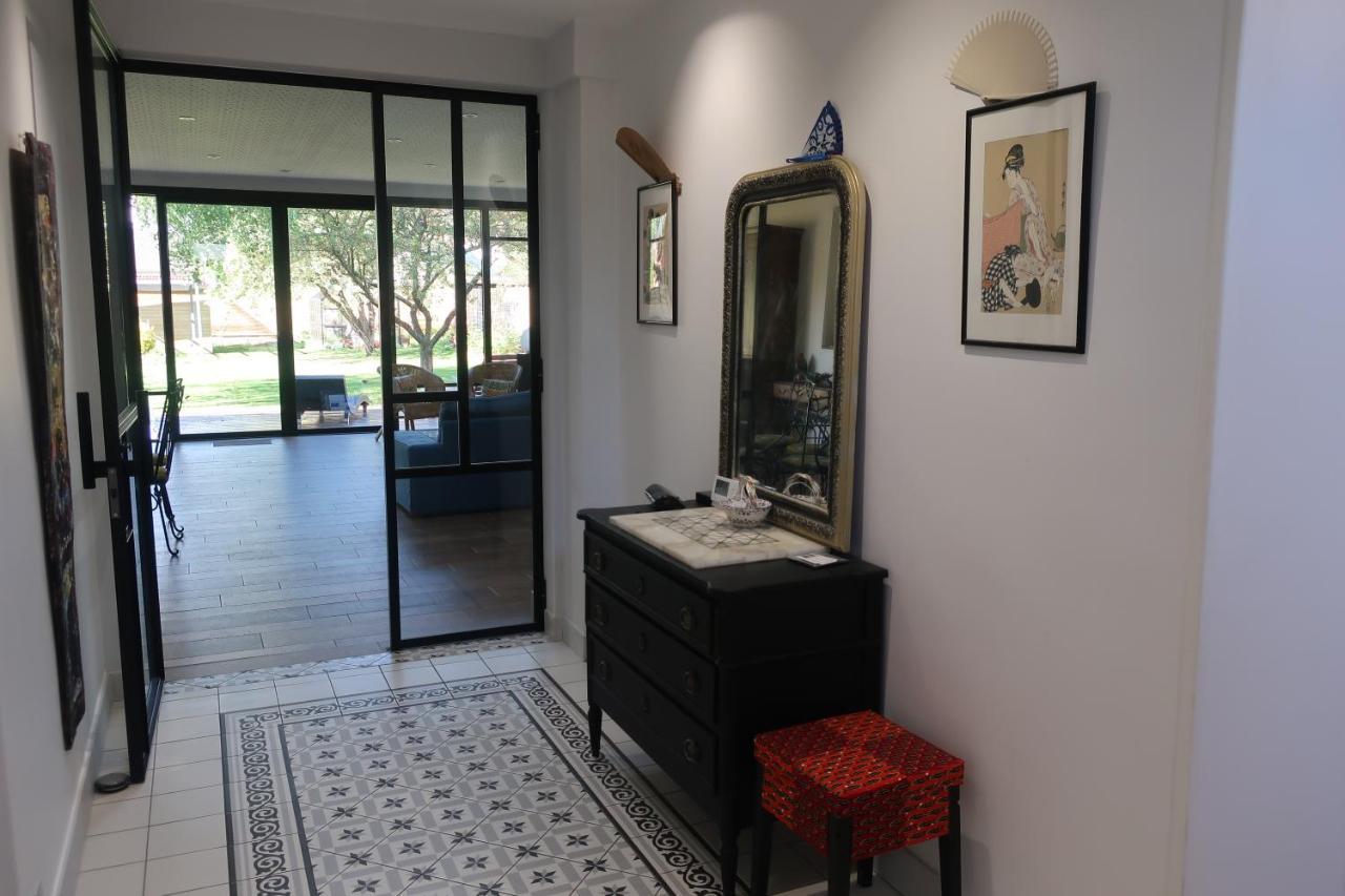 Au Jardin De L'Eventail Bed & Breakfast เลอม็องส์ ภายนอก รูปภาพ